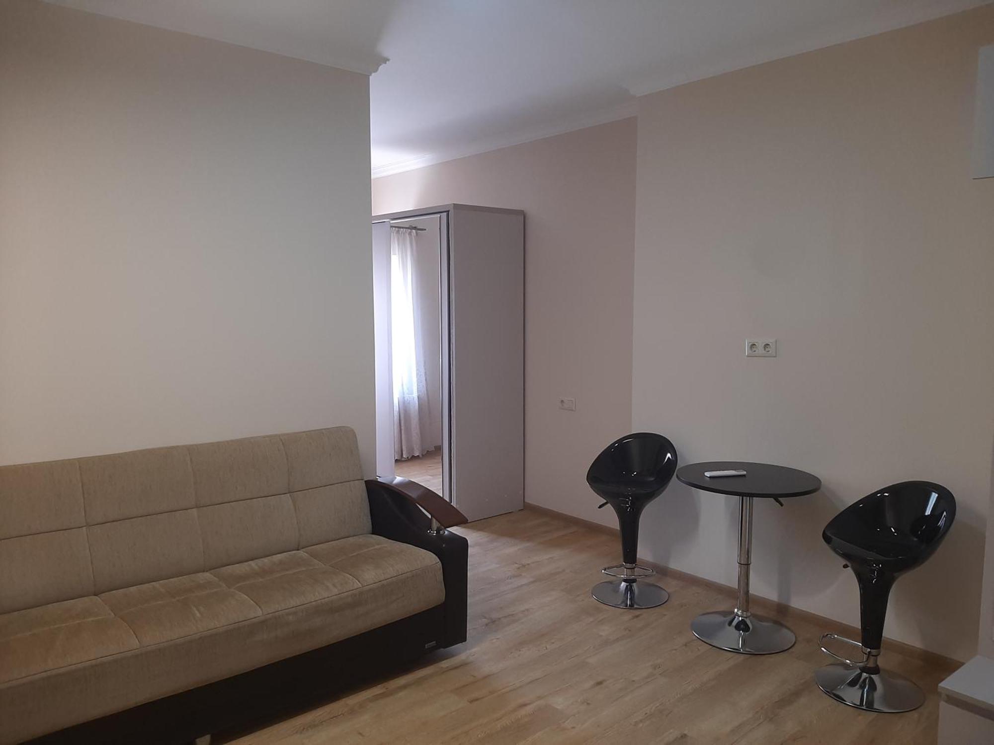 Kolotushkin's House Apartment